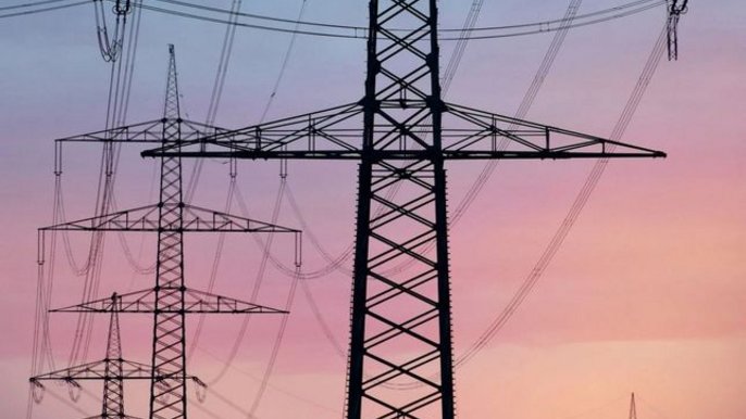 - Wypłata dodatku elektrycznego - ilustracja bez dodatkowej treści