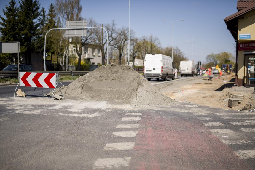 Rozpoczęła się przebudowa drogi rowerowej wzdłuż ul. Łagiewnickiej. W tym roku powstanie 1,5 km odcinek od Porzeczkowej do Sikorskiego.
