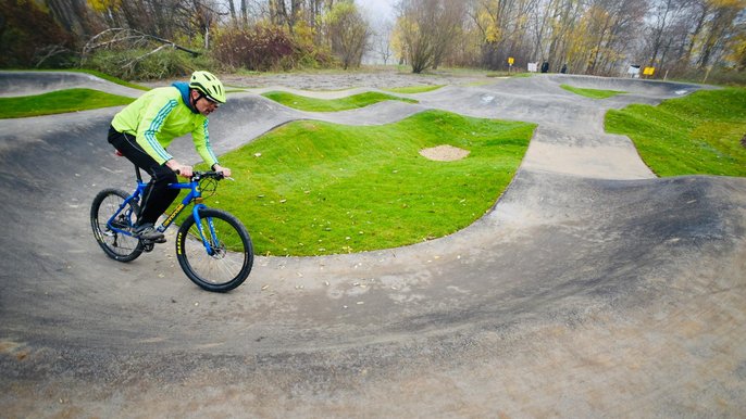 Pumptrack na Stawach Stefańskiego Pumptrack na Stawach Stefańskiego - fot. Paweł Łacheta / UMŁ