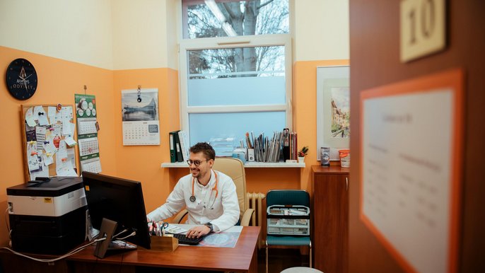 Bez kolejek do lekarzy specjalistów Bez kolejek do lekarzy specjalistów - fot. Radosław Żydowicz / mat. UMŁ