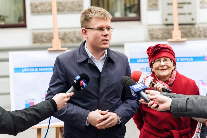 Adam Wieczorek, przewodniczący Komisji Ochrony Zdrowia i Opieki Społecznej Rady Miejskiej w Łodzi zaprasza na Senioralia fot. Radosław Żydowicz