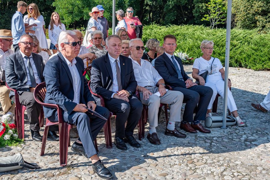 W pierwszym rzędzie wiceprezydent Łodzi Adam Wieczorek i Członek Zarządu Województwa Łódzkiego Andrzej Górczyński. Fot. Patryk Wacławiak, UMŁ.