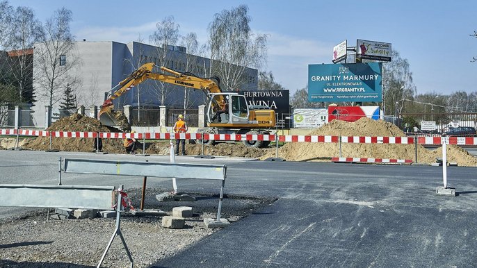 Kończą się prace na ulicach Zbąszyńskiej i Swojskiej Kończą się prace na ulicach Zbąszyńskiej i Swojskiej - fot. Radosław Jóźwiak / UMŁ