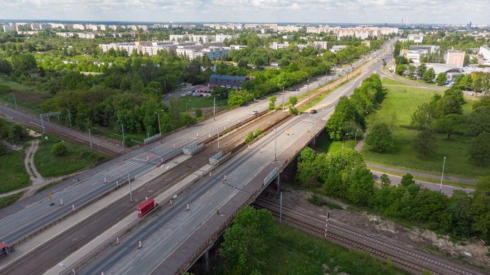 Po remoncie ul. Przybyszewskiego Śródmieście zostanie połączone z widzewskimi osiedlami nowoczesną linią tramwajową. Po remoncie ul. Przybyszewskiego Śródmieście zostanie połączone z widzewskimi osiedlami nowoczesną linią tramwajową. - fot. Stefan Brajter / UMŁ