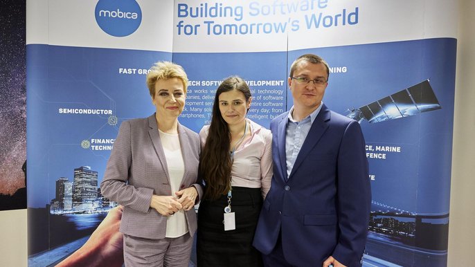 Prezydent Hanna Zdanowska pogratulowała stażystom i wyraziła nadzieję na dalsza współpracę Prezydent Hanna Zdanowska pogratulowała stażystom i wyraziła nadzieję na dalsza współpracę - fot. Radosław Jóźwiak / UMŁ