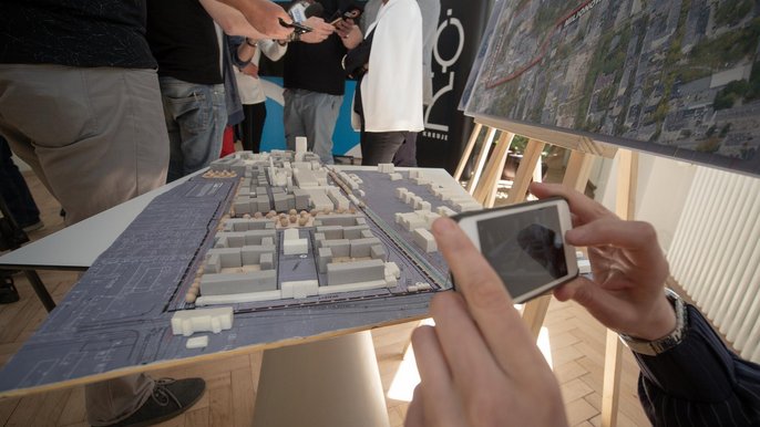 Prezentacja makiety do projektu planu miejscowego, który w najbliższą środę będzie głosowany na sesji Rady Miejskiej Prezentacja makiety do projektu planu miejscowego, który w najbliższą środę będzie głosowany na sesji Rady Miejskiej - fot. Stefan Brajter / UMŁ