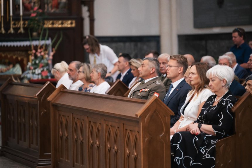 Wojewoda Łódzki Dorota Ryl, marszałek Województwa Łódzkiego Joanna Skrzydlewska oraz wiceprezydent Adam Wieczorek. Fot. Tomasz Similski.
