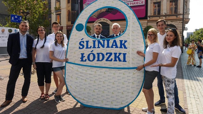 Wielki… śliniak na Piotrkowskiej Wielki… śliniak na Piotrkowskiej - fot. Paweł Łacheta / UMŁ