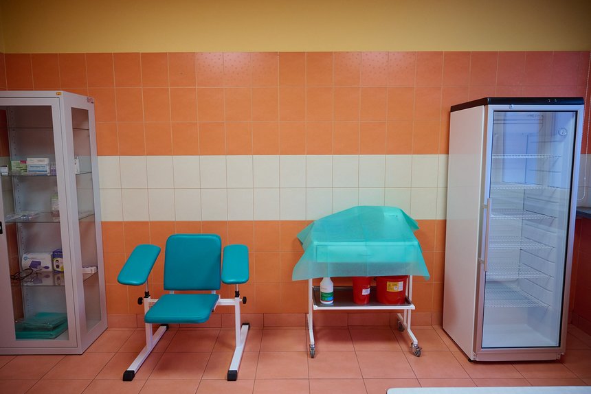 Punkt szczepień w Miejskim Centrum Medycznym "Bałuty" przy ul. Wielkopolskiej 55 fot. Sebastian Glapiński / UMŁ