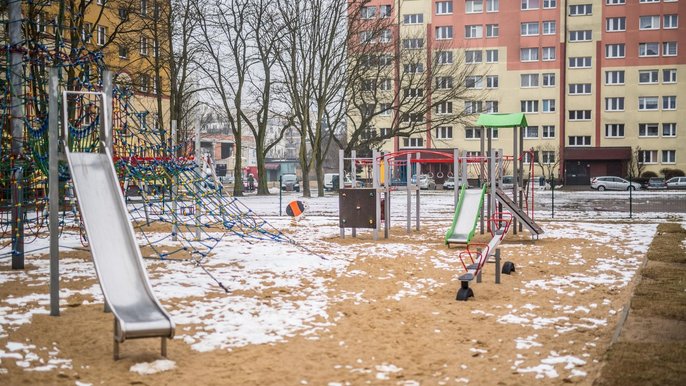 Nowe place zabaw są kolorowe, atrakcyjne i bezpieczne Nowe place zabaw są kolorowe, atrakcyjne i bezpieczne - fot. Witold Ancerowicz / UMŁ