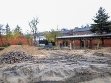 Prace wykończeniowe przy restauracji na Księżym Młynie fot. Konrad Ciężki / UMŁ