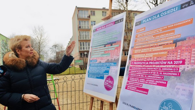 "Plan dla osiedli" to także place zabaw, tereny zielone i rekreacyjne oraz remonty szkół "Plan dla osiedli" to także place zabaw, tereny zielone i rekreacyjne oraz remonty szkół - fot. Paweł Łacheta / UMŁ