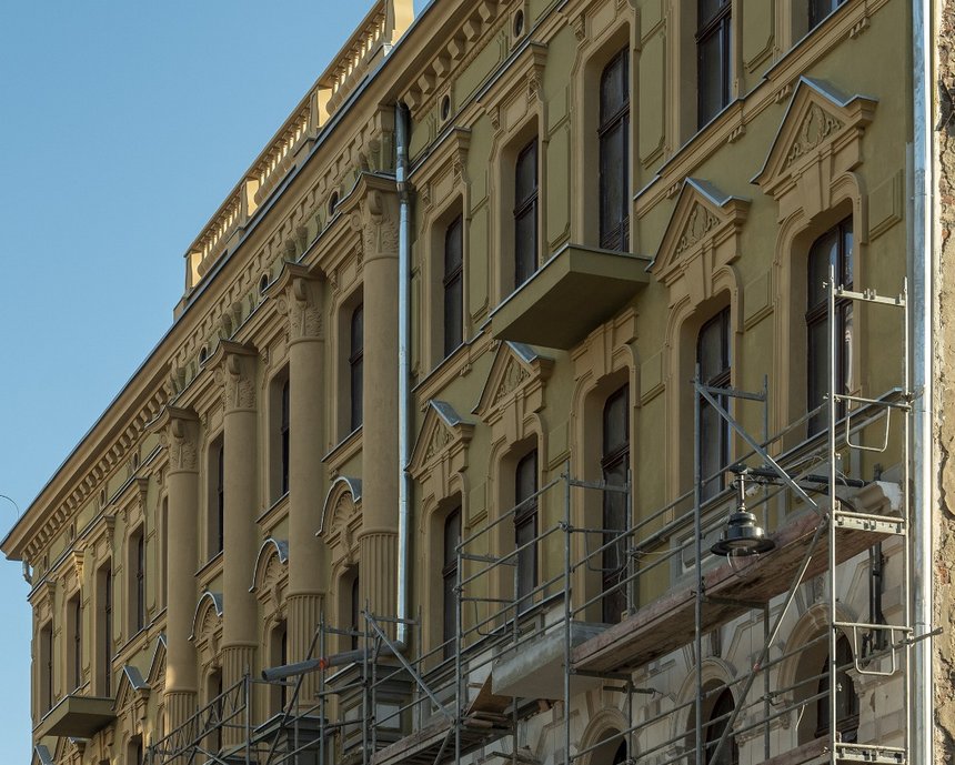 Odnowiona fasada kamienicy przy ul. Rewolucji 1905 roku nr 29 fot. Stefan Brajter / UMŁ