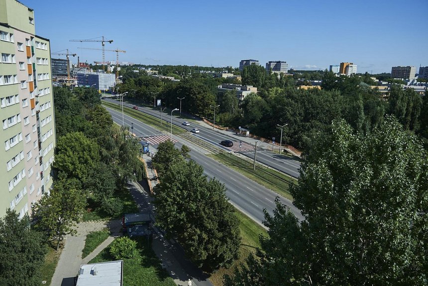 Nowe torowisko, jezdnie, chodniki, pas dla autobusów i tramwajów. Aleja Śmigłego-Rydza będzie przebudowa fot. Radosław Jóźwiak / UMŁ