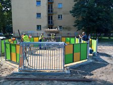 Labirynty, nowe piaskownice i miniboisko – modernizujemy, remontujemy i budujemy nowe place zabaw.  fot. Wojciech Markiewicz / UMŁ