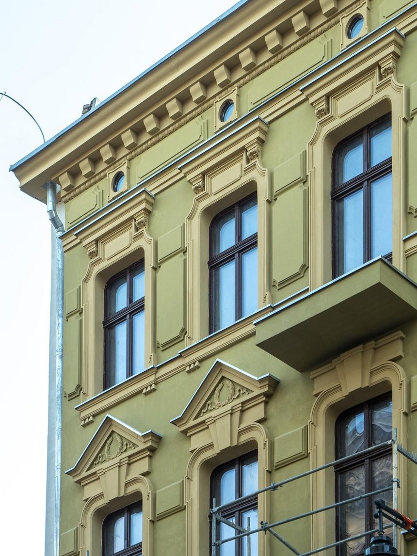 Odnowiona fasada kamienicy przy ul. Rewolucji 1905 roku nr 29 fot. Stefan Brajter / UMŁ