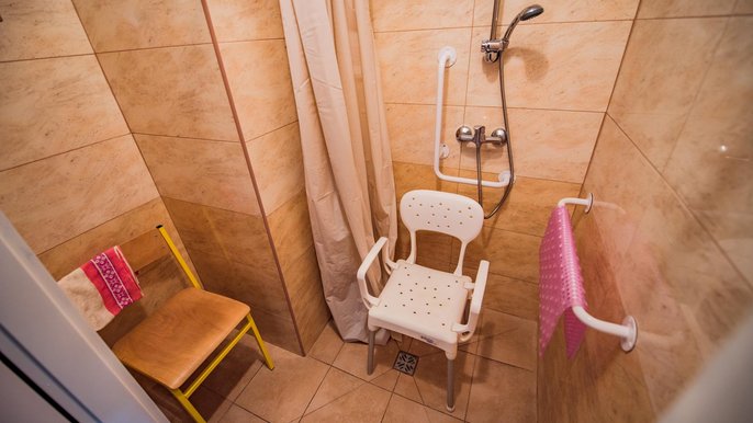 Pieniądze zostaną przeznaczone m.in. na modernizację pomieszczeń kąpielowych Pieniądze zostaną przeznaczone m.in. na modernizację pomieszczeń kąpielowych - fot. Radosław Żydowicz / UMŁ