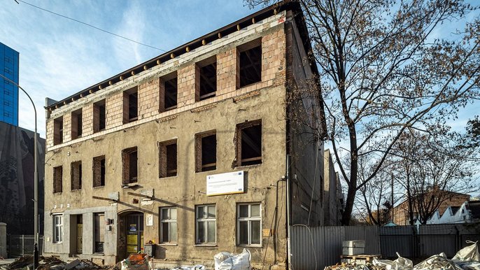 Mieszkania, pracownie i centrum seniora powstaną przy ul. Sienkiewicza Mieszkania, pracownie i centrum seniora powstaną przy ul. Sienkiewicza - fot. Stefan Brajter / UMŁ