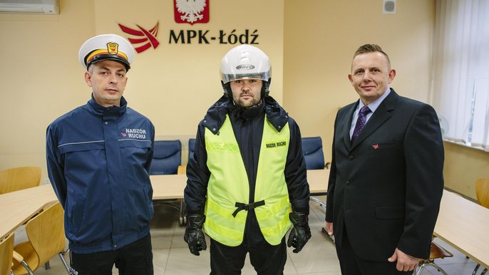 Nowe mundury Nadzoru Ruchu MPK-Łódź Nowe mundury Nadzoru Ruchu MPK-Łódź - fot. Radosław Jóźwiak / UMŁ