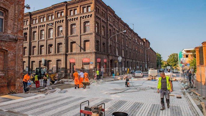 5 września zakończą się prace przy nowej, wyniesionej tarczy skrzyżowania ul. Gdańskiej z Ogrodową 5 września zakończą się prace przy nowej, wyniesionej tarczy skrzyżowania ul. Gdańskiej z Ogrodową - fot. Radosław Żydowicz / UMŁ