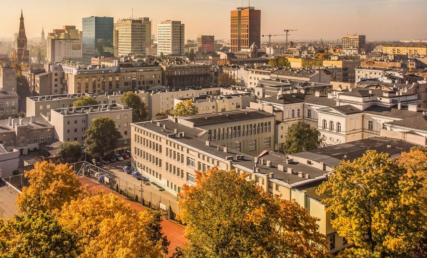 Szkoła Podstawowa nr 173 w Parku Sienkiewicza