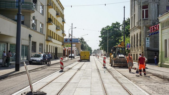 Remont torowiska na Gdańskiej ma się zakończyć w październiku Remont torowiska na Gdańskiej ma się zakończyć w październiku - fot. Grzegorz Sikora / UMŁ