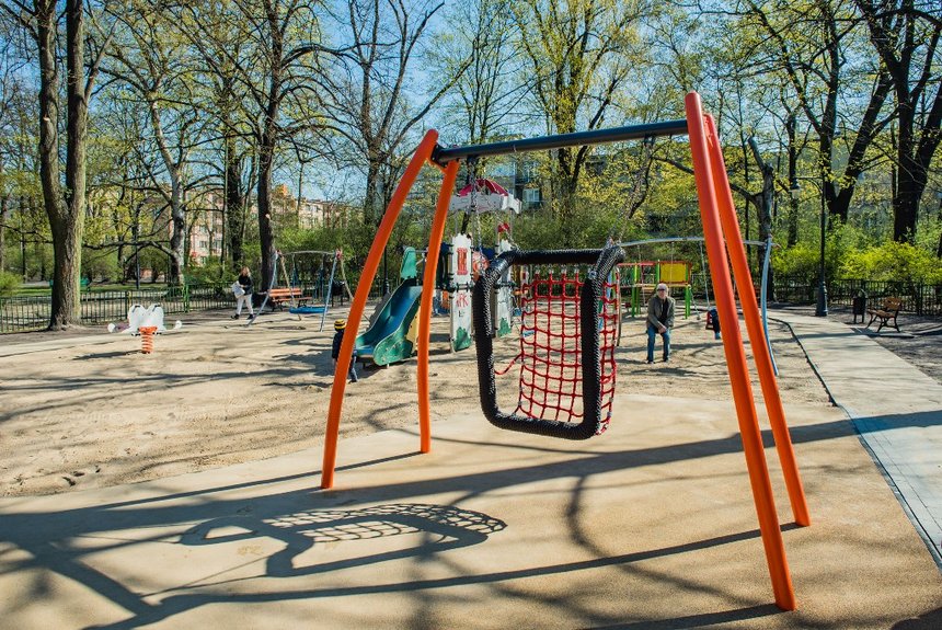 Plac zabaw w parku im. Staszica fot. Radosław Żydowicz / UMŁ