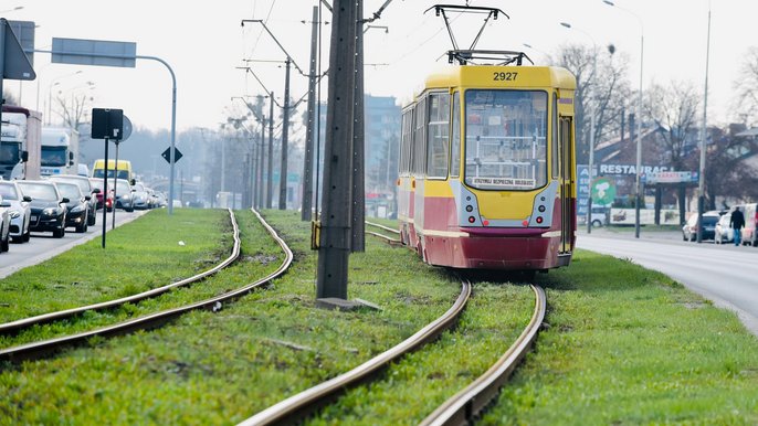W wakacje remont torowiska na al. Włókniarzy. Zmienionymi trasami pojadą linie 8 i 16 W wakacje remont torowiska na al. Włókniarzy. Zmienionymi trasami pojadą linie 8 i 16 - mat. ZDiT