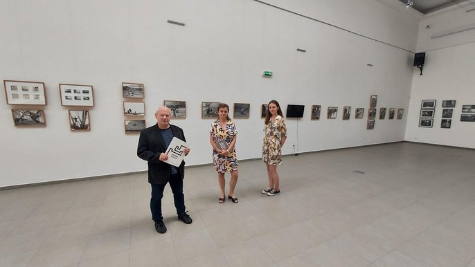 Ośrodek Propagandy Sztuki, Park im. H. Sienkiewicza. Do 28 sierpnia czynna jest wystawa "Marek Szyryk. O pięknie życia" Ośrodek Propagandy Sztuki, Park im. H. Sienkiewicza. Do 28 sierpnia czynna jest wystawa "Marek Szyryk. O pięknie życia"