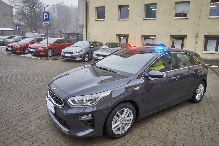 Nowe radiowozy łódzkiej policji fot. ŁÓDŹ.PL