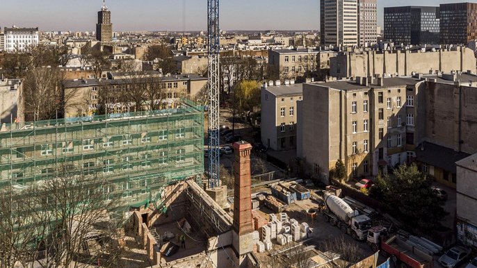 Trwa przebudowa dawnej fabryki przyborów tkackich i maszyn Wagnera przy ul. Tuwima 10. Trwa przebudowa dawnej fabryki przyborów tkackich i maszyn Wagnera przy ul. Tuwima 10. - fot. Stefan Brajter