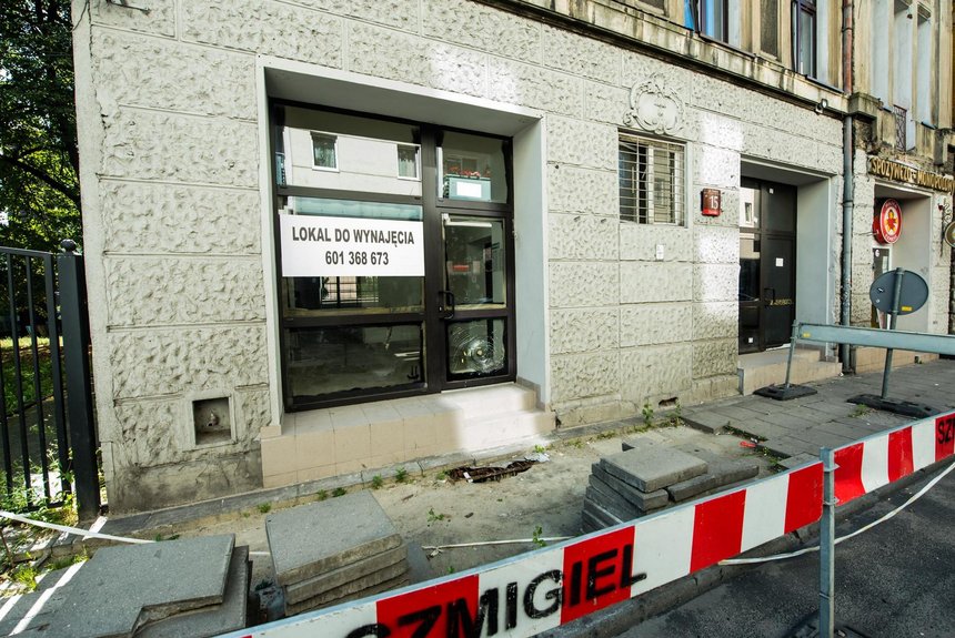 Miasto walczyło ze sklepami sprzedającymi dopalacze m.in. poprzez blokowanie dostępu do lokali fot. arch. UMŁ