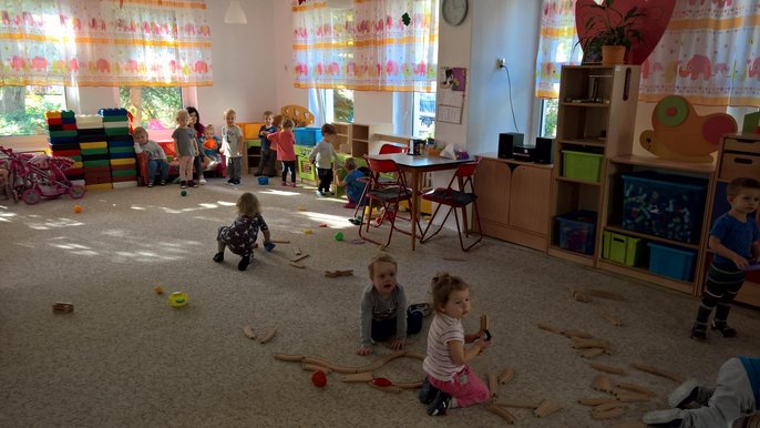 Miejskie żłobki w Łodzi poszukują pracowników - do żłobków na Bałutach, Górnej, Polesiu i Widzewie potrzebnych jest 15 pracowników Miejskie żłobki w Łodzi poszukują pracowników - do żłobków na Bałutach, Górnej, Polesiu i Widzewie potrzebnych jest 15 pracowników - fot. Wojciech Markiewicz / UMŁ