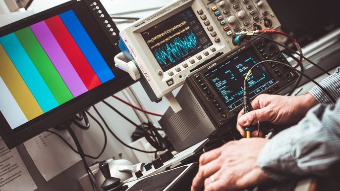 Firma chce zatrudnić inżynierów elektroników i informatyków Firma chce zatrudnić inżynierów elektroników i informatyków - fot. CC0 license