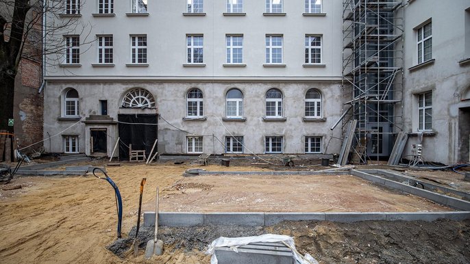 Kończymy remont generalny zabytkowej szkoły przy ul. Jaracza Kończymy remont generalny zabytkowej szkoły przy ul. Jaracza - fot. Stefan Brajter / UMŁ