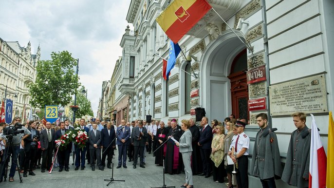 Uroczystość z okazji 31. rocznicy wizyty Ojca Świętego Jana Pawła II w Łodzi Uroczystość z okazji 31. rocznicy wizyty Ojca Świętego Jana Pawła II w Łodzi - fot. Radosław Jóźwiak/UMŁ