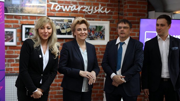 Prezydent Łodzi Hanna Zdanowska, Prezes GK TT Konrad Świerski oraz Prezes TT PSC Szymon Bartkowiak - Sebastian Glapiński