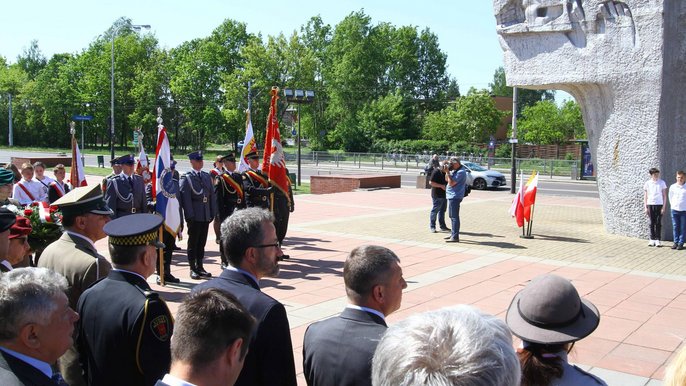 Uroczystości na pl. Pamięci Narodowej w Dniu Zwycięstwa - fot. Andrzej Janecki / UMŁ