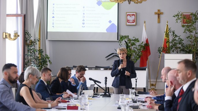 Łódź została koordynatorem EKOstrategii, która powstaje dla Unii Metropolii Polskich Łódź została koordynatorem EKOstrategii, która powstaje dla Unii Metropolii Polskich - fot. Paweł Łacheta / UMŁ