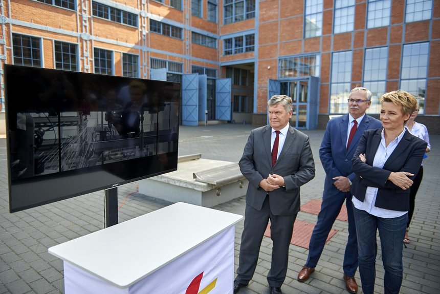 Pociąg Impuls2 pojawi się na trasach Łodzi i regionu. Prezentacji towarzyszyć będzie koncert Grzegorza Hyżego, którego hity królują na listach przebojów fot. Radosław Jóźwiak / UMŁ