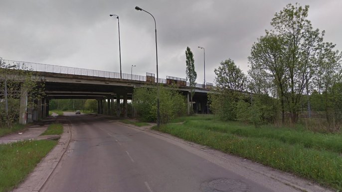 Wiadukt na ul. Przybyszewskiego Wiadukt na ul. Przybyszewskiego - Google Street View